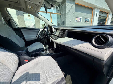 2016 Toyota RAV4 XLE