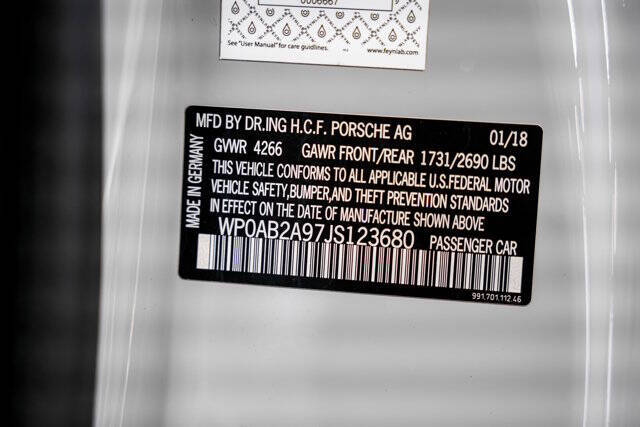 2018 Porsche 911 Carrera GTS