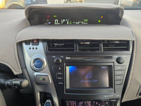 2012 Toyota Prius v Three