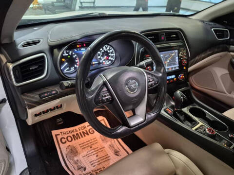 2017 Nissan Maxima Platinum