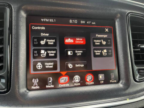 2015 Dodge Challenger SXT Plus