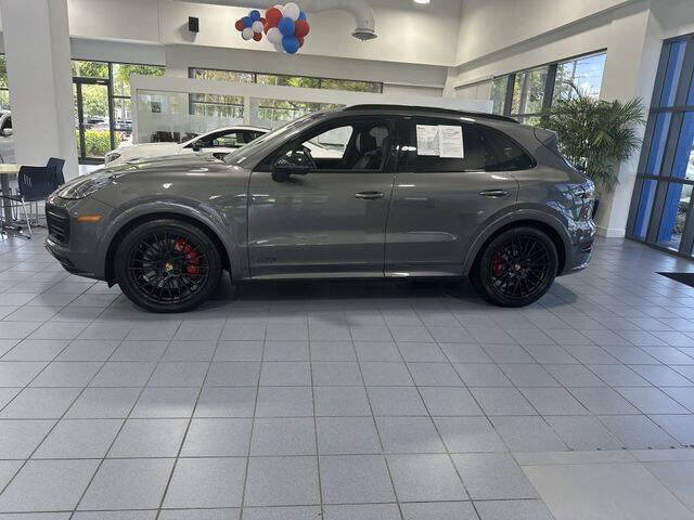2021 Porsche Cayenne GTS