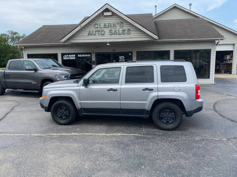 2016 Jeep Patriot for sale at Clarks Auto Sales in Middletown OH