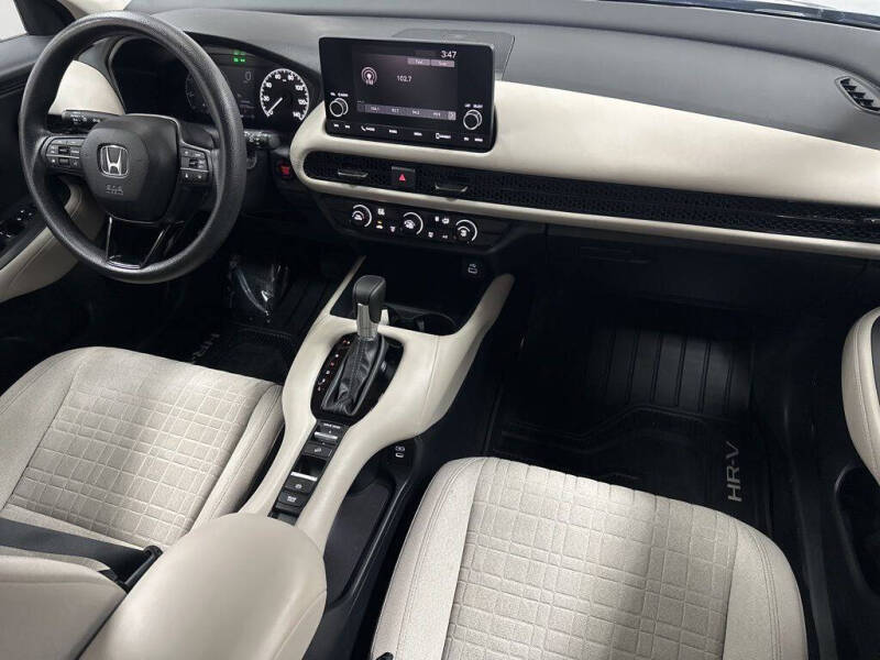 2024 Honda HR-V LX