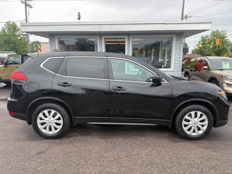 2017 Nissan Rogue S