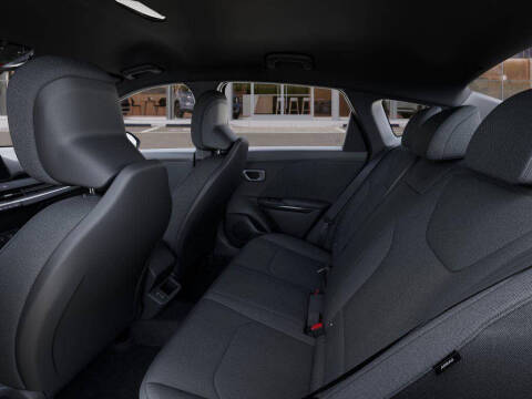 2026 Kia K4 LX