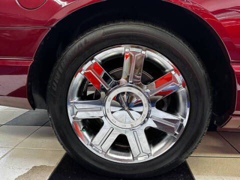 2004 Ford Thunderbird Deluxe