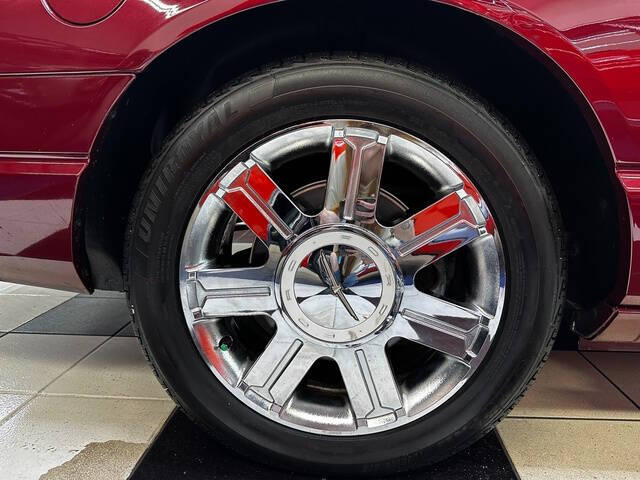 2004 Ford Thunderbird Deluxe