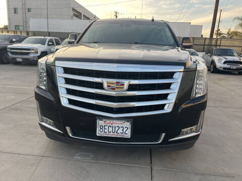 2017 Cadillac Escalade ESV Luxury