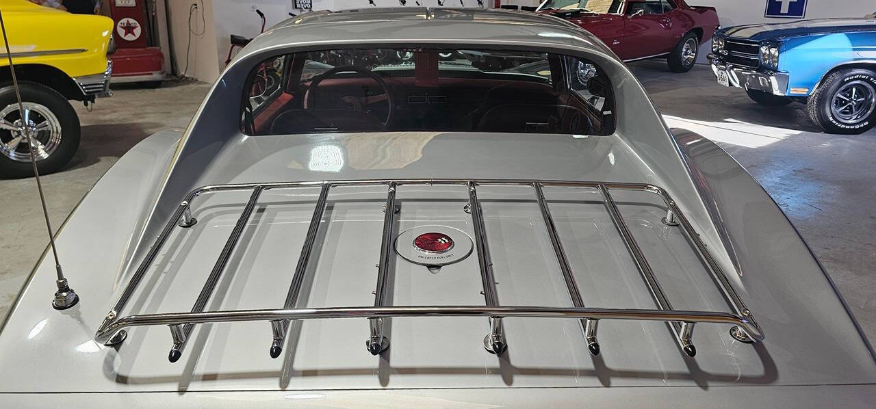 1976 Chevrolet Corvette Stingray 14