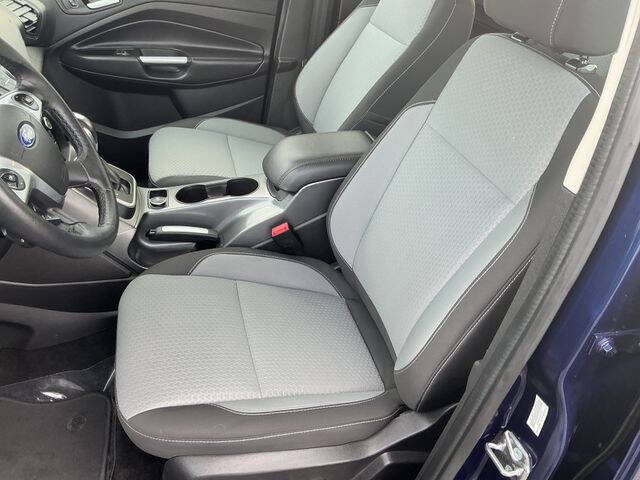 2017 Ford C-MAX Hybrid SE