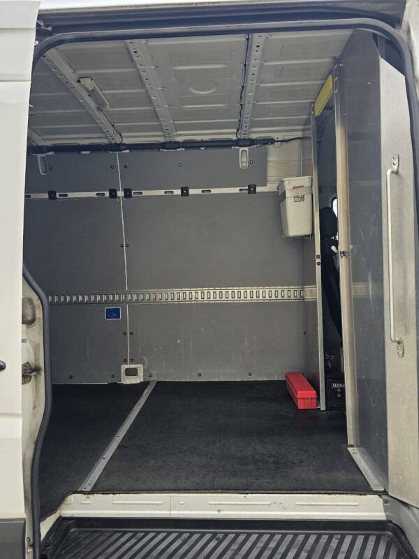 2016 Mercedes-Benz Sprinter 2500