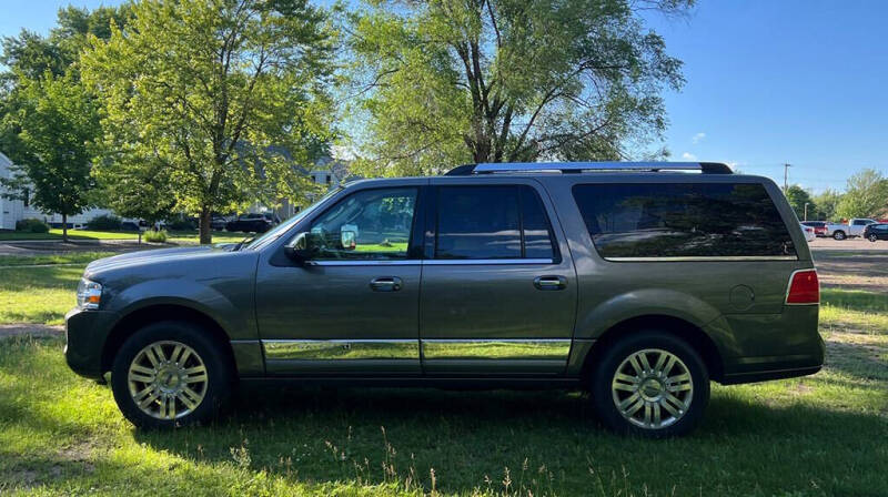 2013 Lincoln Navigator L