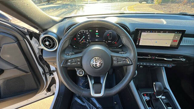 2024 Alfa Romeo Tonale Hybrid Sprint