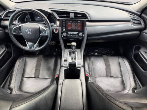 2019 Honda Civic Touring