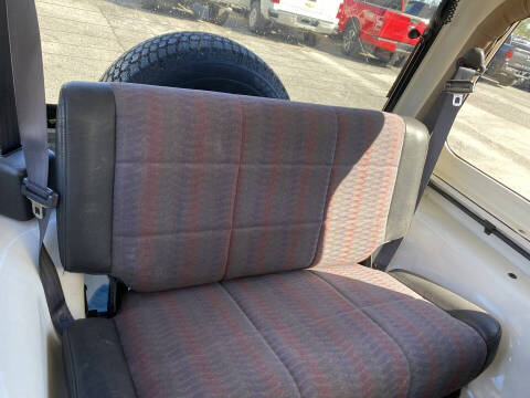 2001 Jeep Wrangler Sahara