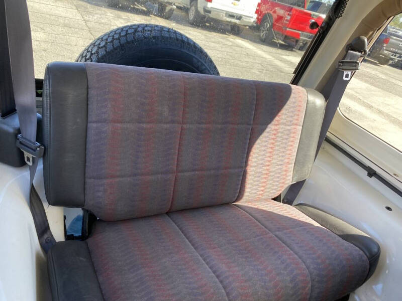 2001 Jeep Wrangler Sahara