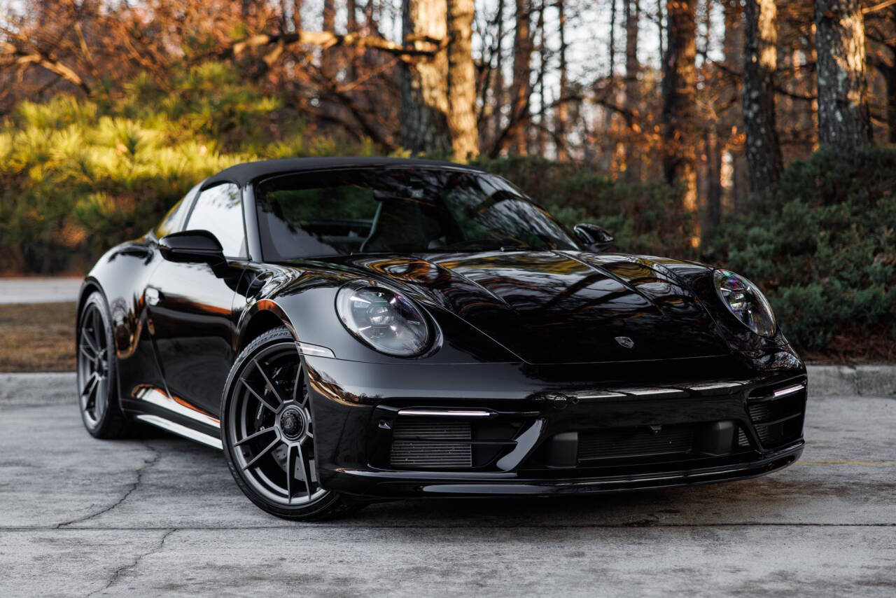 2022 Porsche 911 5