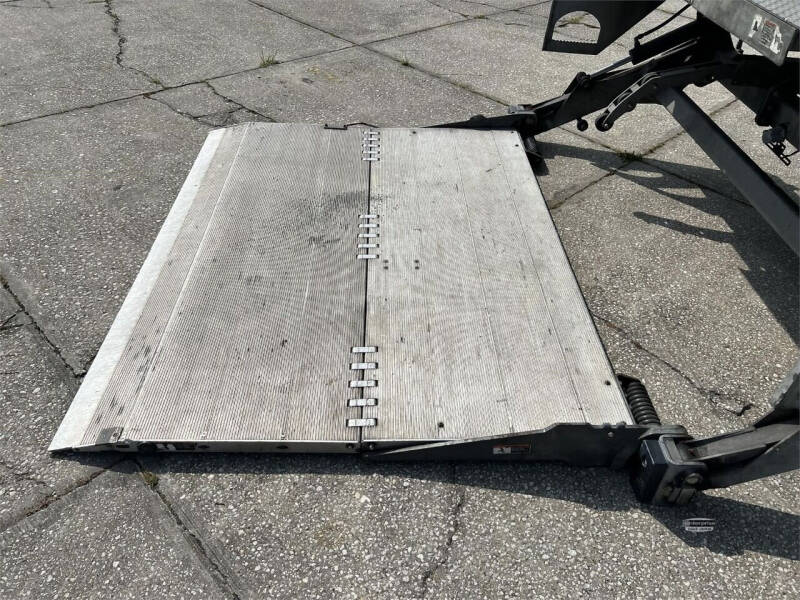 2019 International DuraStar 4300