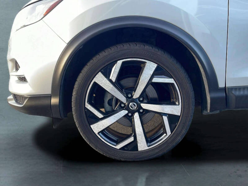 2020 Nissan Rogue Sport SL