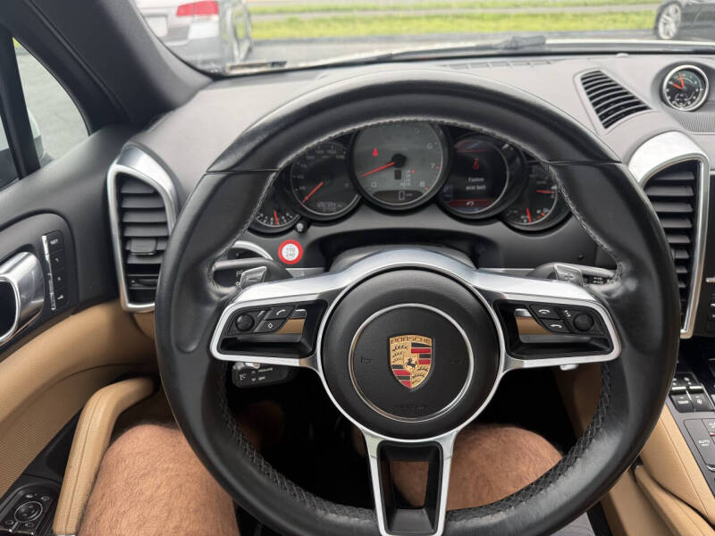 2015 Porsche Cayenne S