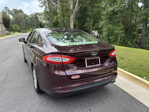 2013 Ford Fusion SE