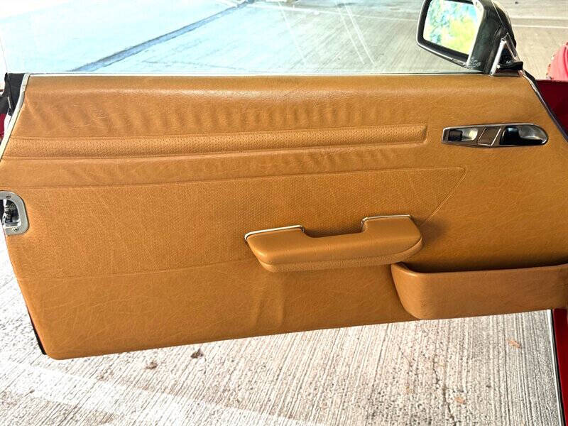 1988 Mercedes-Benz 560-Class 560 SL