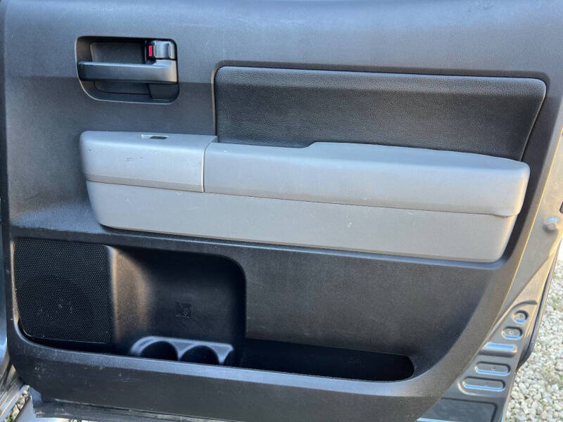 2009 Toyota Tundra Grade