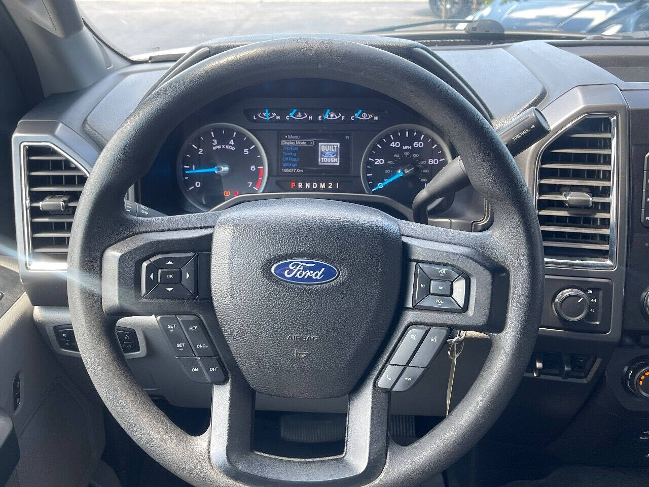 2017 Ford F-250 Super Duty  - $21,900