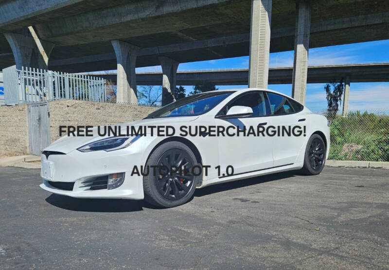 2016 Tesla Model S 90D