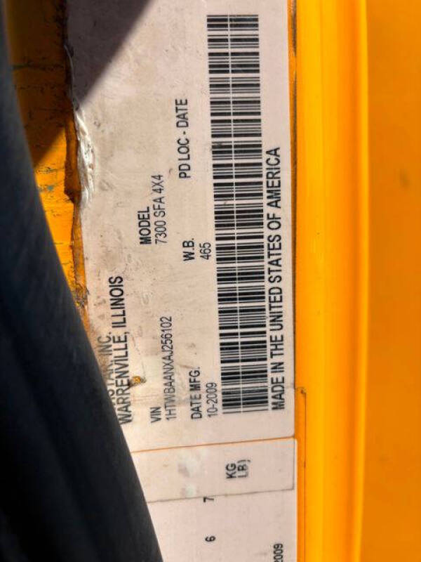 2010 International WorkStar 7300