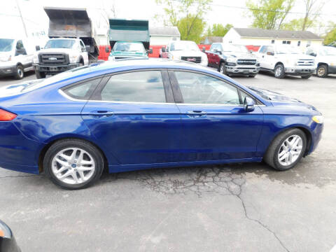2016 Ford Fusion SE