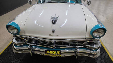 1956 Ford Crown Victoria