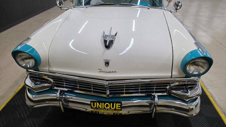 1956 Ford Crown Victoria