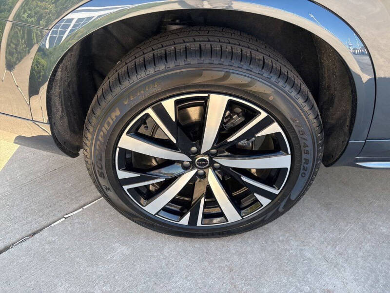 2026 Volvo XC90 B5 Core