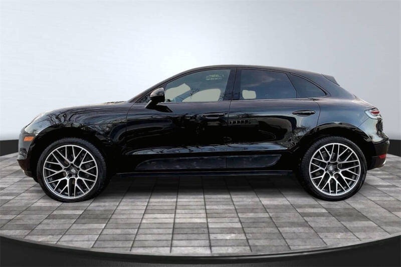 2020 Porsche Macan S