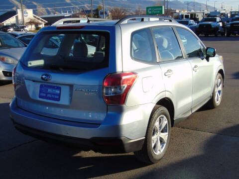 2015 Subaru Forester 2.5i