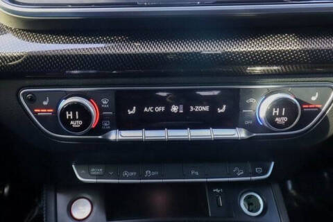 2022 Audi SQ5 Sportback 3.0T quattro Premium Plus