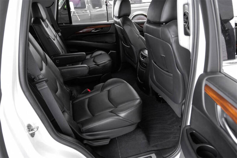 2020 Cadillac Escalade Premium Luxury