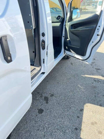 2021 Nissan NV200 S
