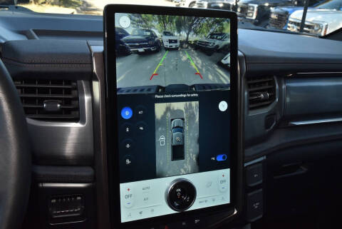 2023 Ford F-150 Lightning Lariat