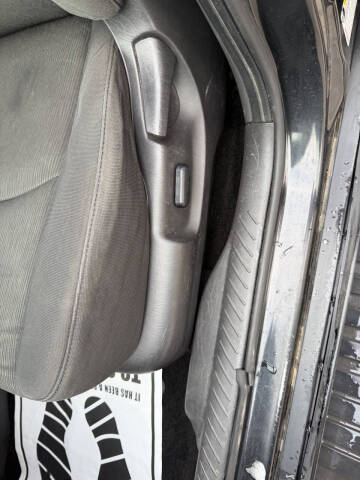 2011 Mazda Tribute i Touring