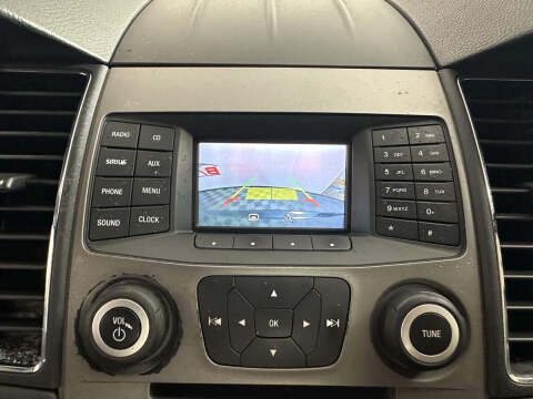 2017 Ford Taurus SEL