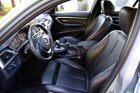 2017 BMW 3 Series 330i