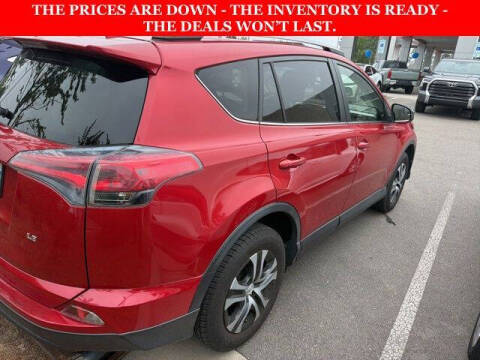 2017 Toyota RAV4 LE