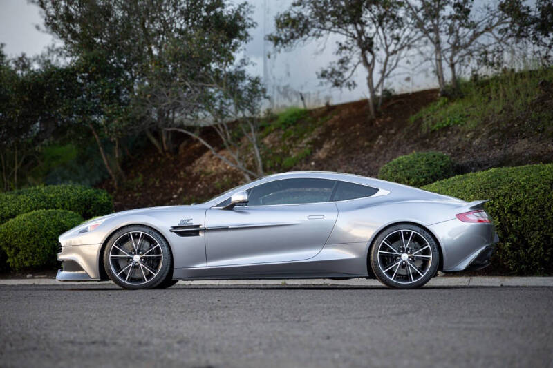2014 Aston Martin Vanquish