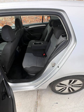 2016 Volkswagen e-Golf SE