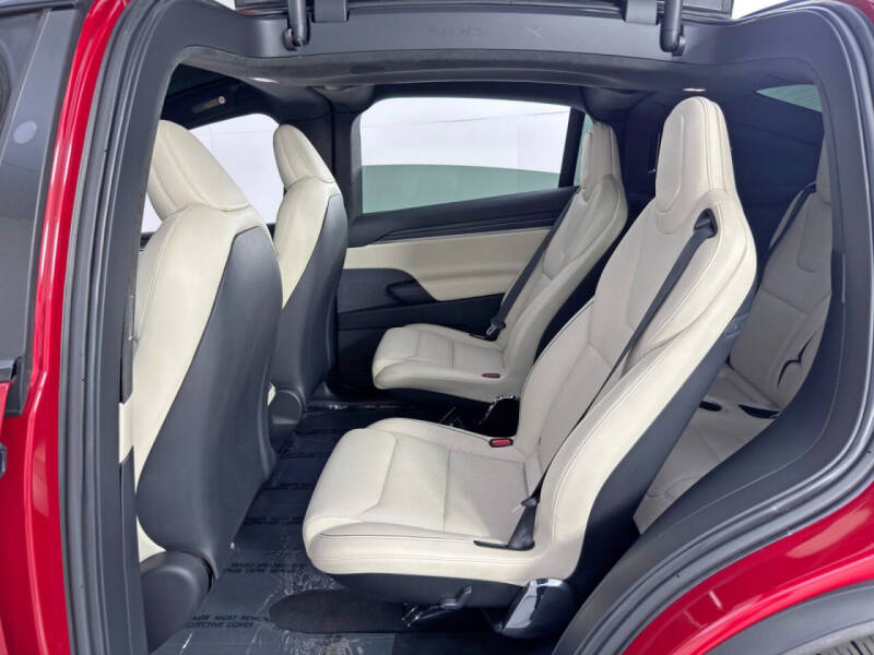 2022 Tesla Model X Plaid