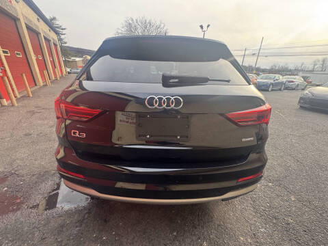 2020 Audi Q3 quattro Premium 45 TFSI