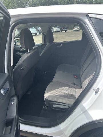 2021 Ford Escape SE